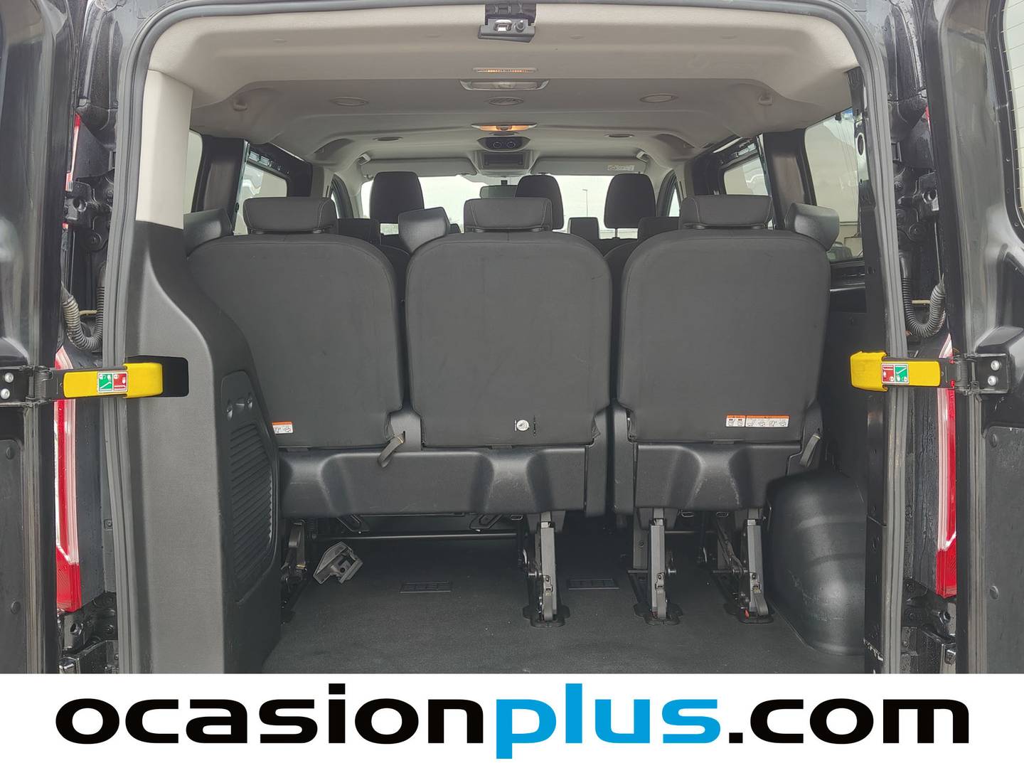 Fotos maletero Ford Transit Custom Ford Transit Custom Kombi 2.0 TDCI MHEV 320 L1 Trend (130 CV) 9 Plazas