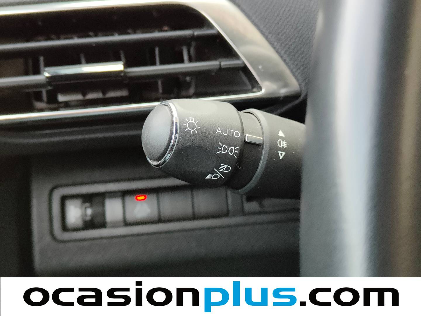 Foto Peugeot 3008 Peugeot 3008 BlueHDi 130 S&S Allure Pack EAT8 (130 CV)