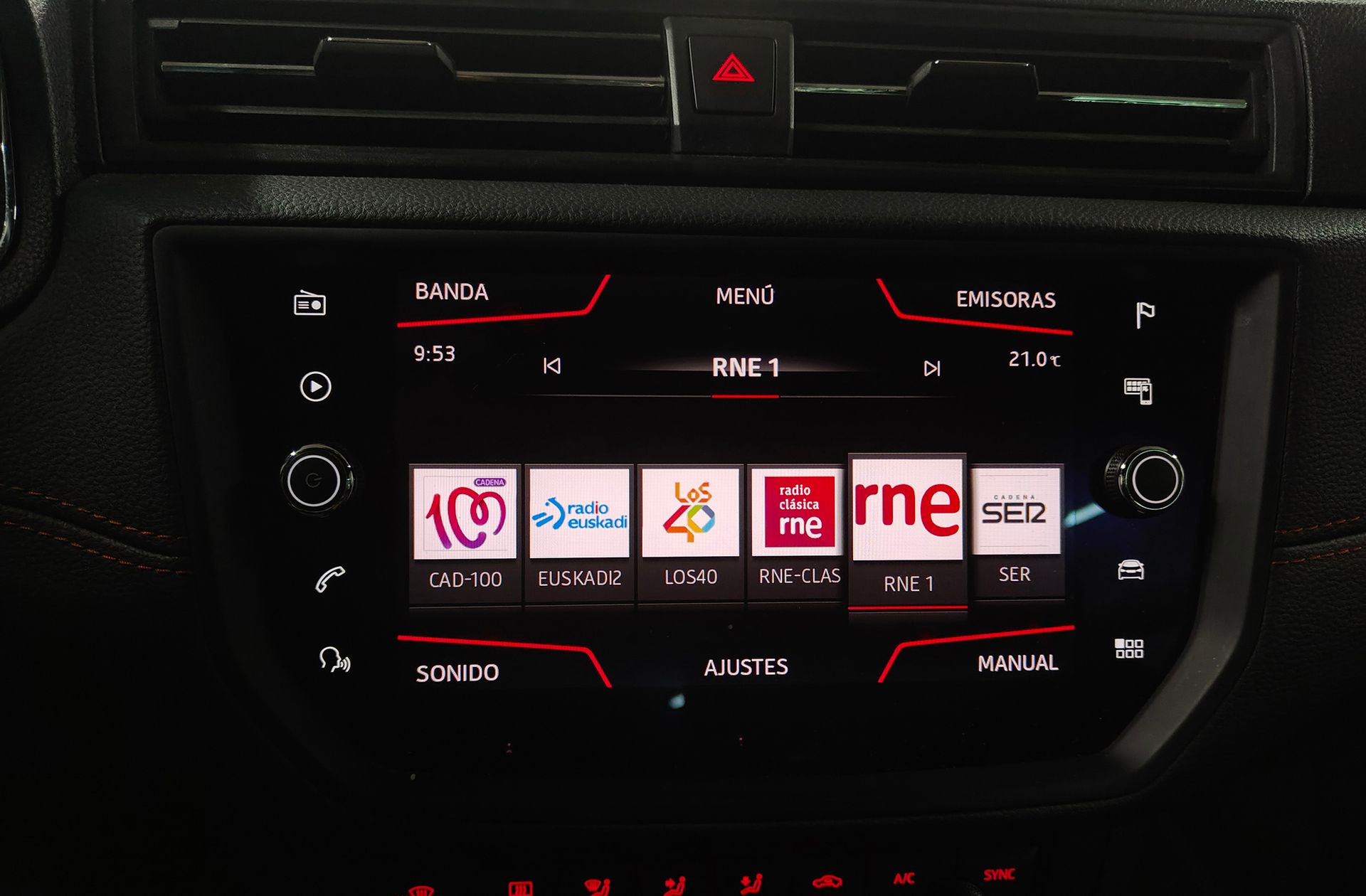 SEAT Arona 1.0 TSI Ecomotive FR - foto 39