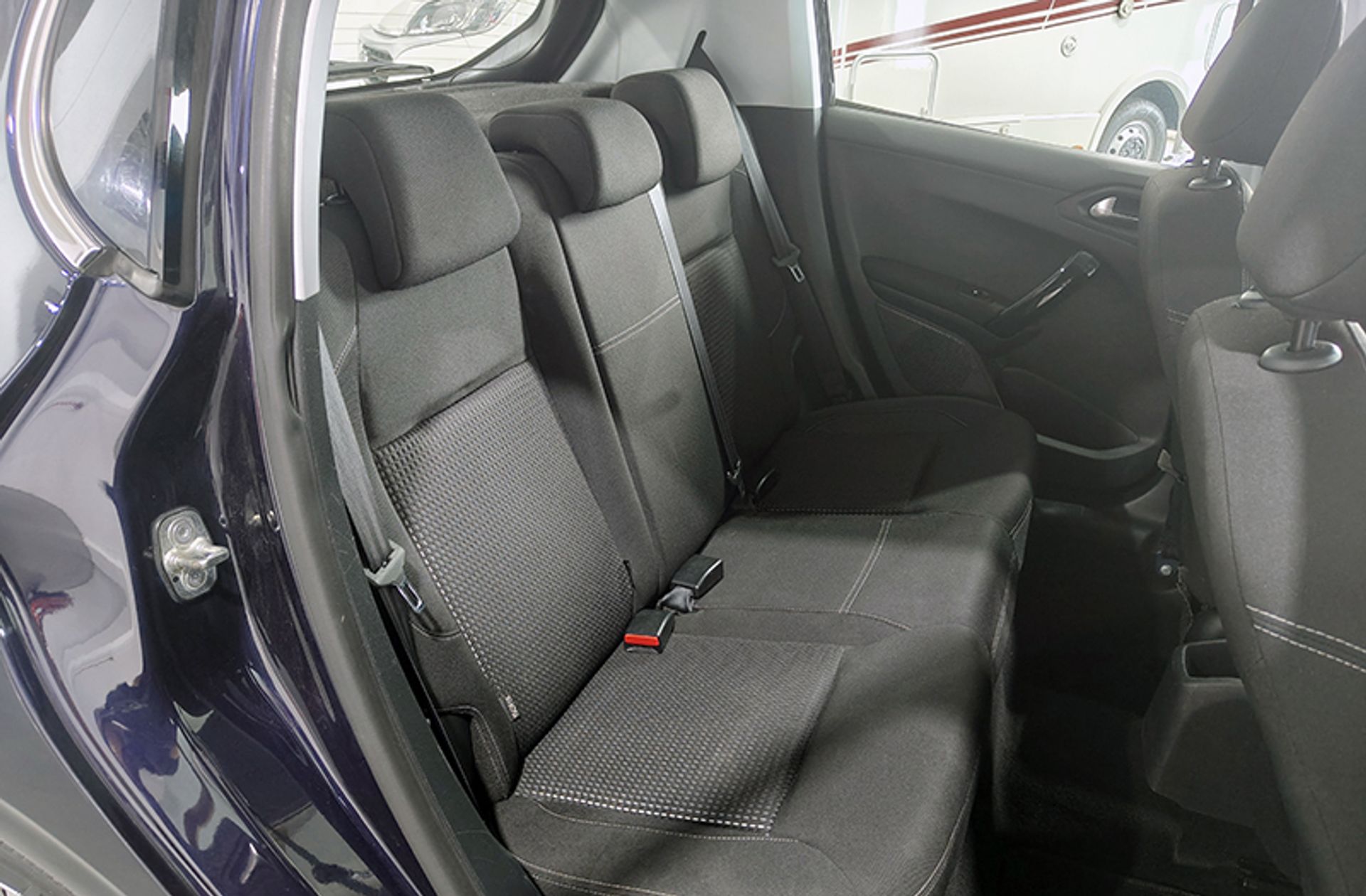 Peugeot 208 1.2L PureTech Allure - foto 14