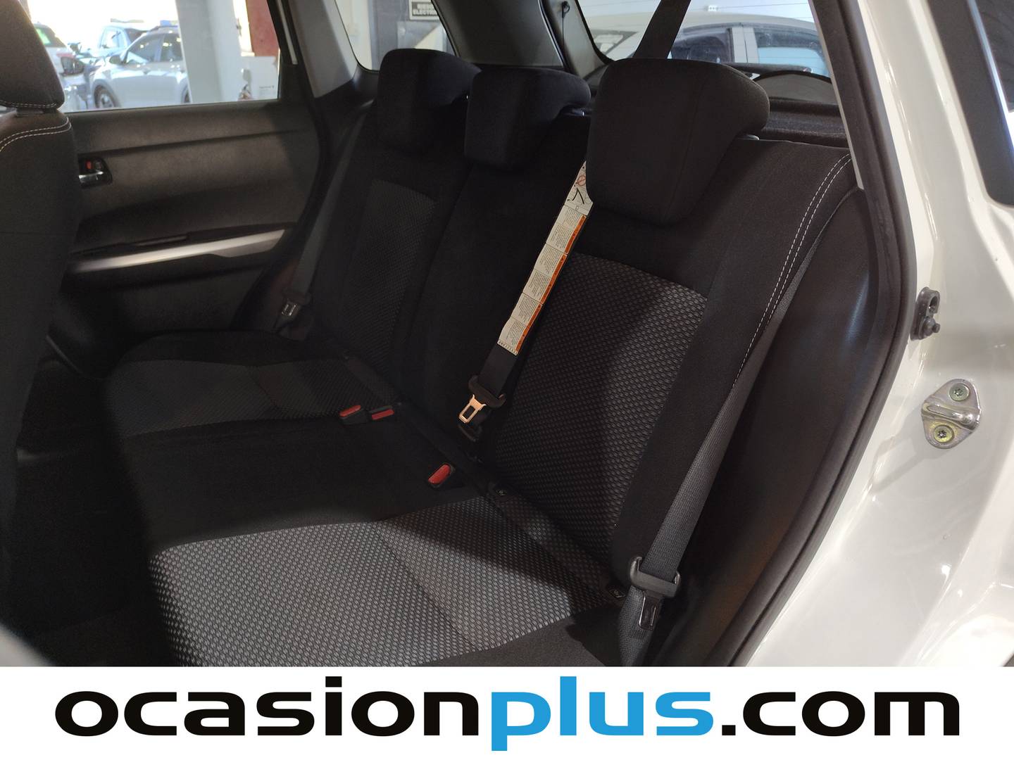 Foto asientos traseros Suzuki Vitara Suzuki Vitara 1.4 T Mild Hybrid GLX (129 CV)