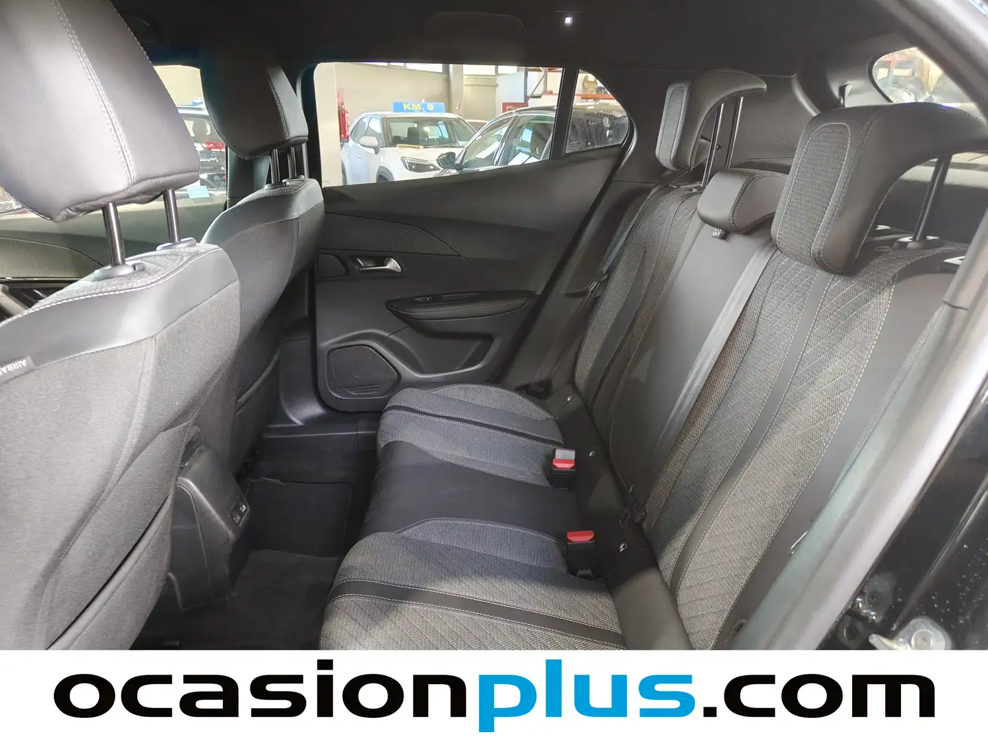 Foto Peugeot 2008 Peugeot 2008 Allure Hybrid eDCS6  (136 CV)