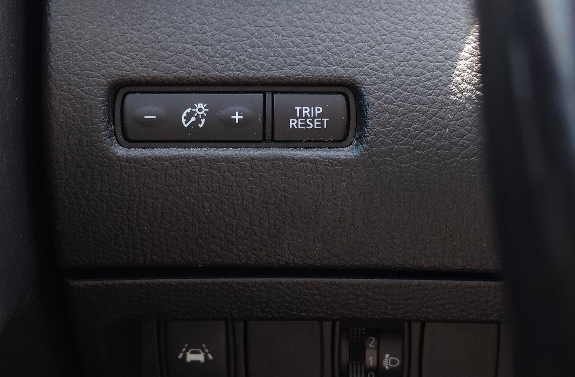 Nissan Qashqai DIG-T 115 N-Connecta - foto 22