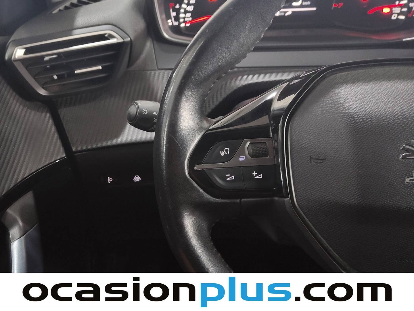 Foto Peugeot 2008 Peugeot 2008 PureTech 100 S&S Allure  (100 CV)