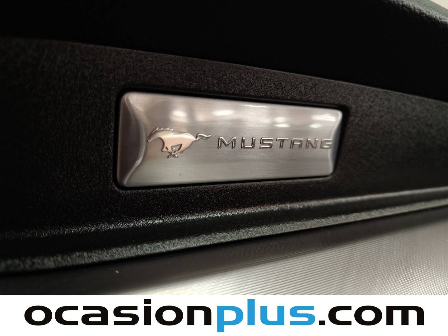 Foto Ford Mustang Ford Mustang 5.0 Ti-VCT V8 Convertible Mustang GT Autom. (450 CV)