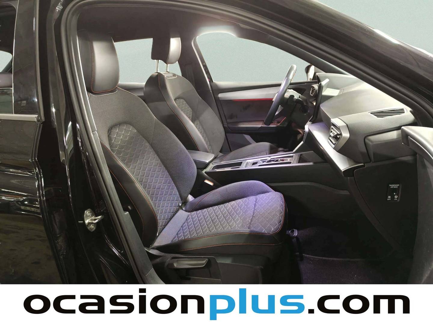 Seat León SEAT León 1.0 eTSI S&S FR DSG (110 CV) km 0