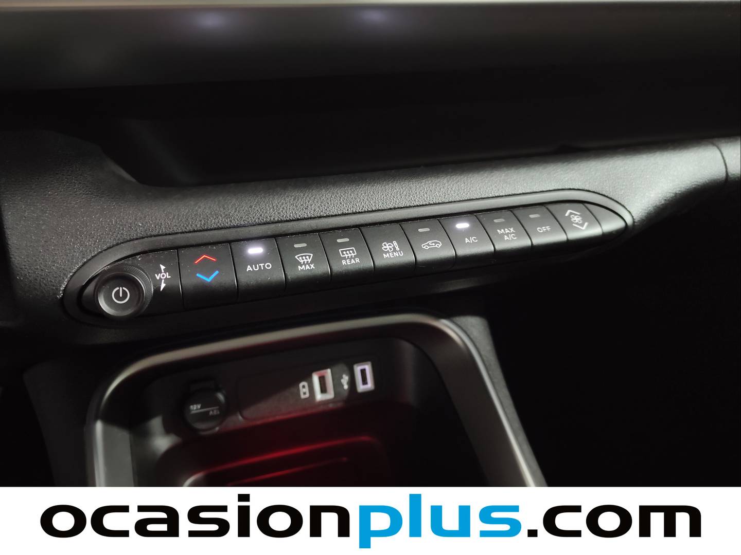 Foto Jeep Avenger Jeep Avenger 1.2 G Altitude (100 CV)