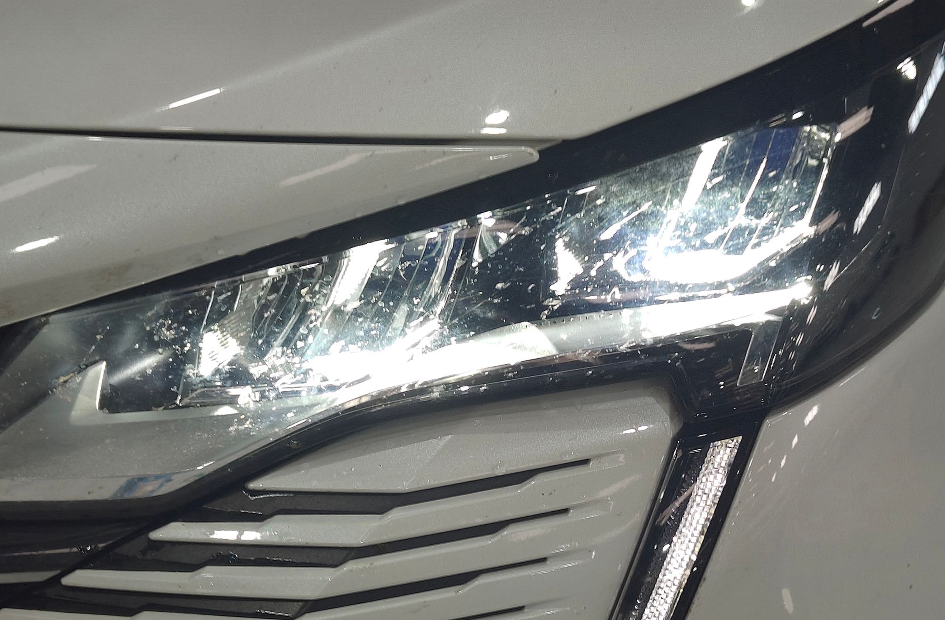 Peugeot 5008 BlueHDi 130 Allure Pack EAT8 7 plazas - foto 16