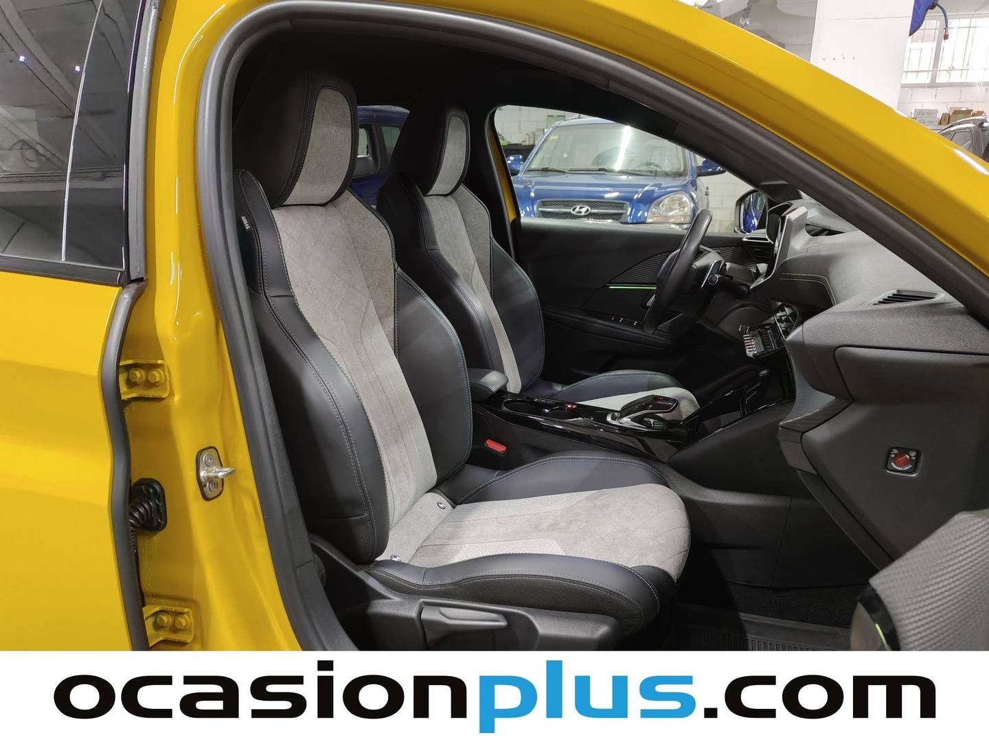 Foto Peugeot 208 Peugeot 208 PureTech 100 GT Pack EAT8 (100 CV)