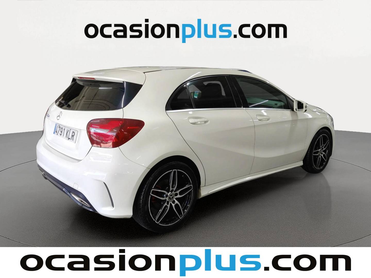 Foto trasera Mercedes Clase A Mercedes Clase A 200 d (136 CV) Pack AMG derecha