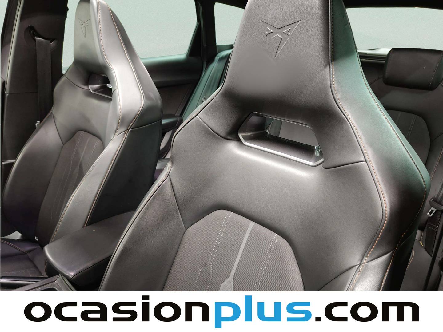 Foto Cupra León CUPRA Leon Sportstourer Sportstourer 1.4 e-Hybrid DSG (245 CV)