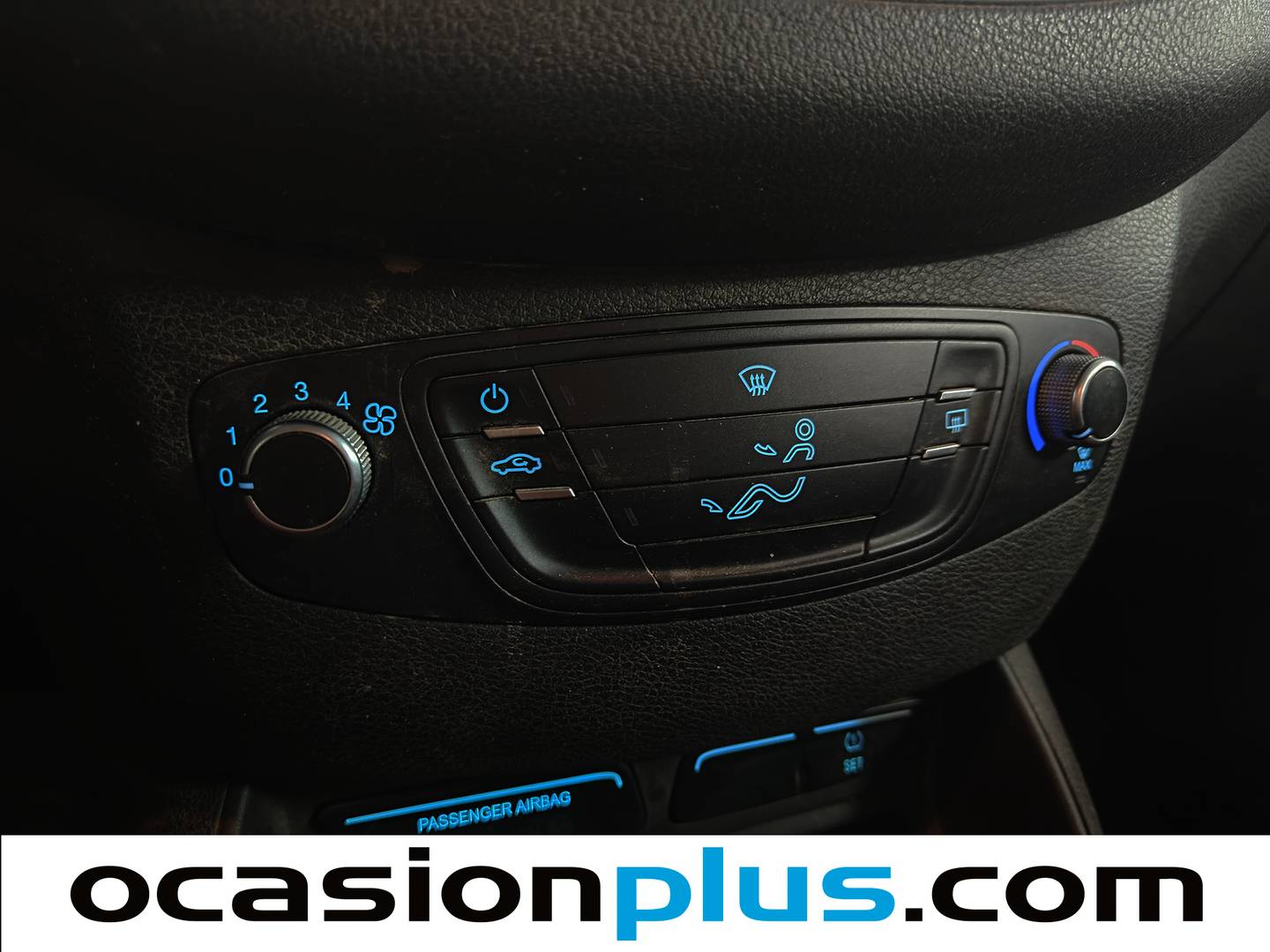 Extras del Ford Tourneo Courier Ford Tourneo Courier 1.0 EcoBoost Ambiente (100 CV)