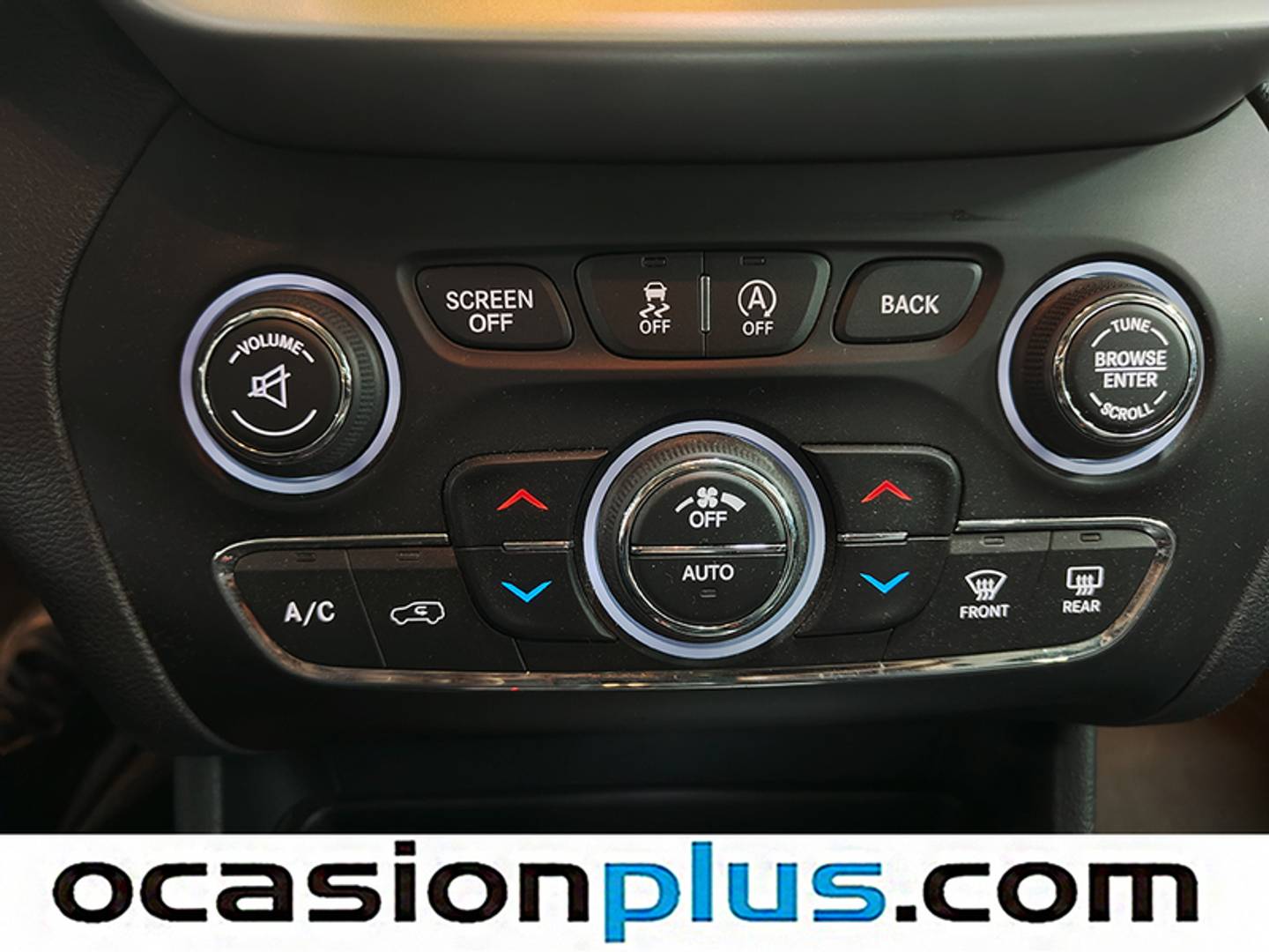 Foto Jeep Cherokee Jeep Cherokee 2.2 CRD Limited 4x4 Auto Act. D.I (200 CV)