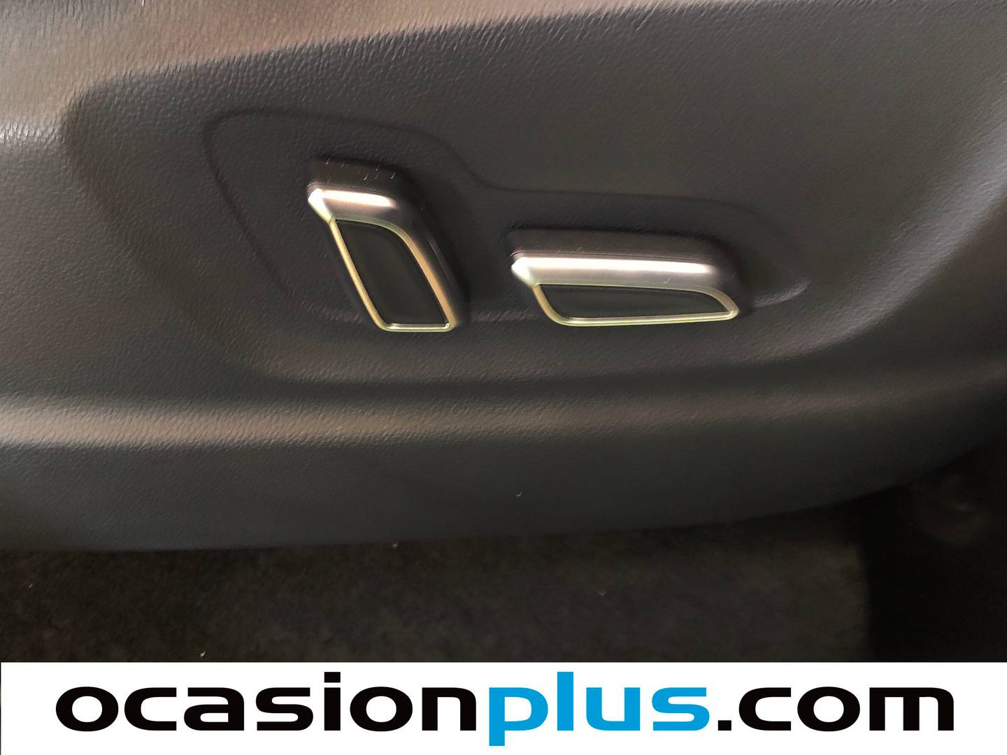 Foto MG eHS MG eHS 1.5 T-GDI PHEV Luxury (258 CV)