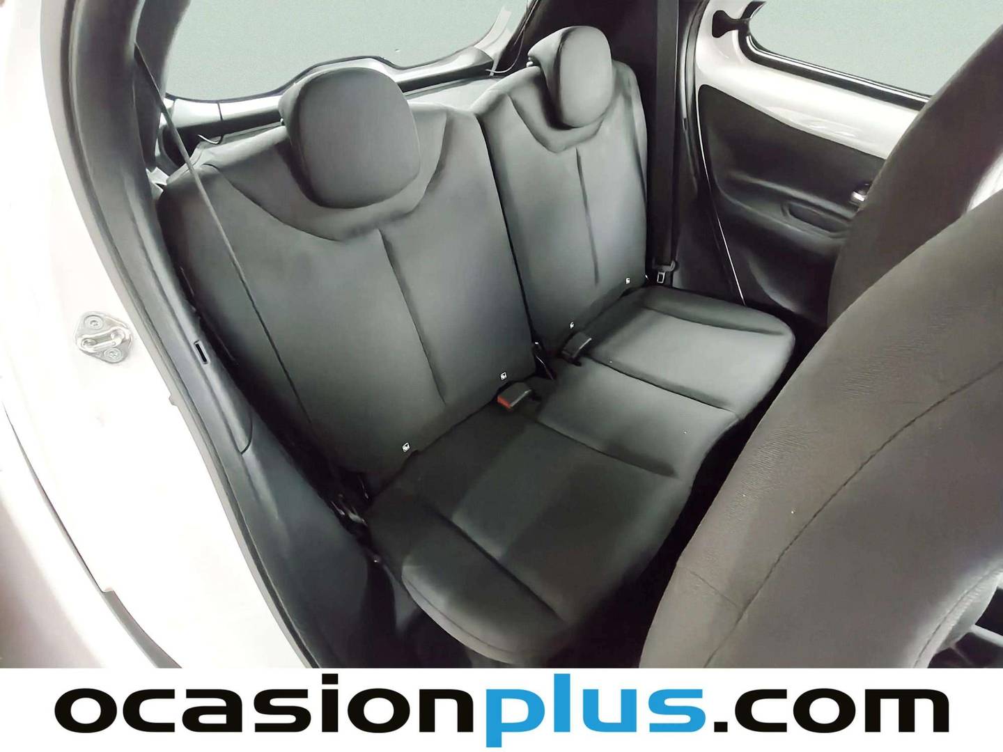 Foto Toyota Aygo X Cross Toyota Aygo X Cross 1.0 VVT-I Play (72 CV)