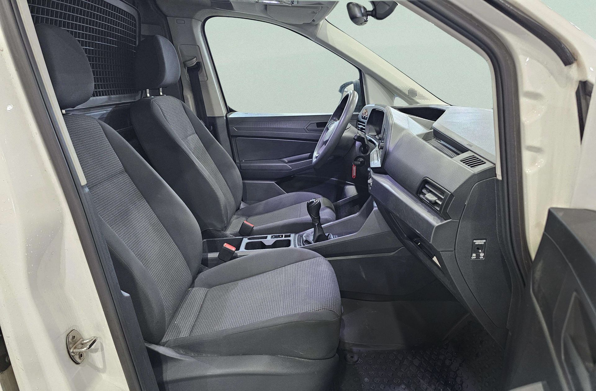 Volkswagen Caddy Cargo 2.0 TDI - foto 15