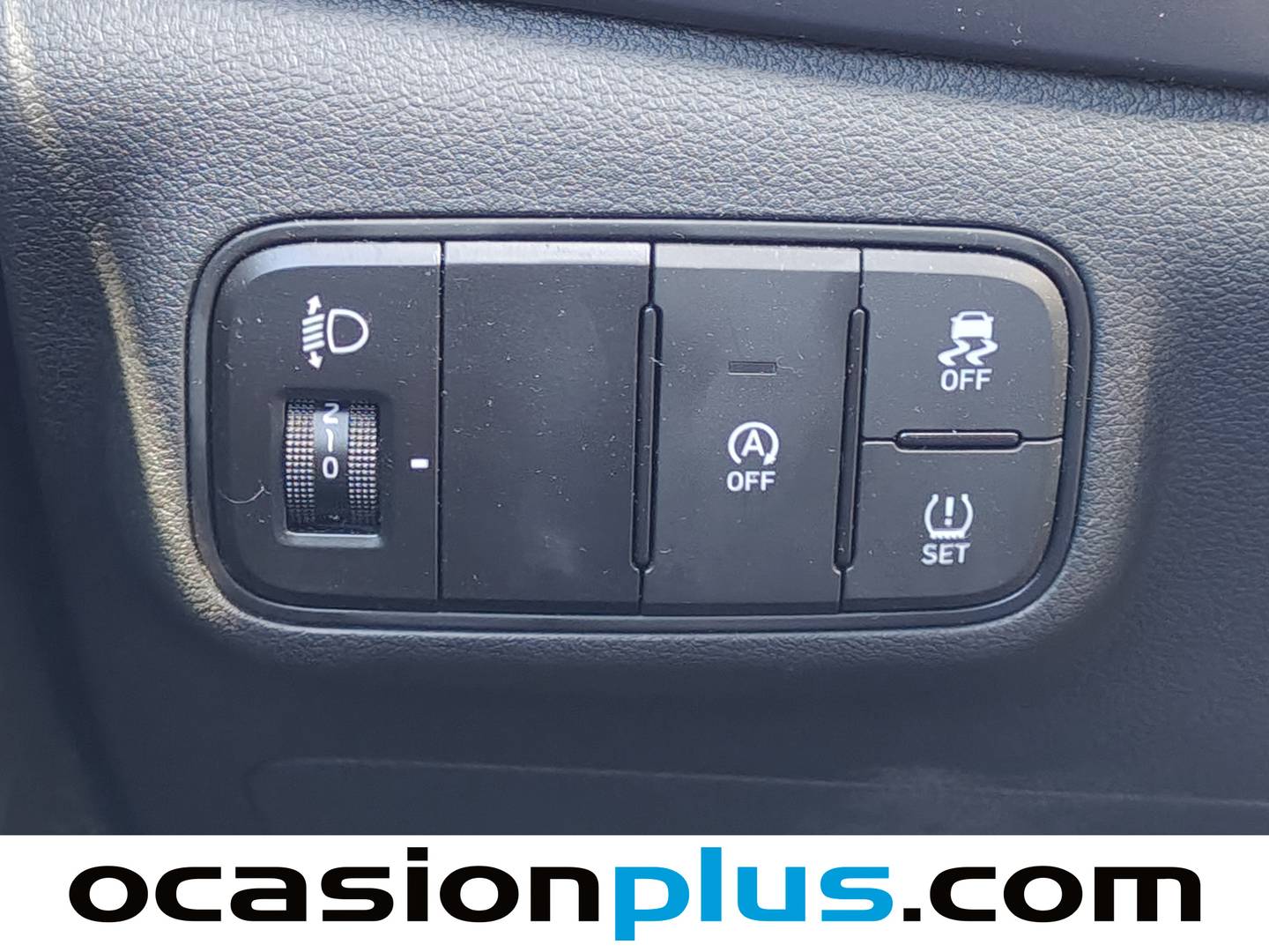 Foto Hyundai i20 Hyundai i20 1.2 MPI Essence (79 CV)