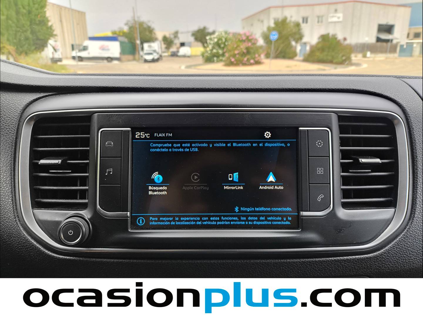 Extras y acabados del Peugeot Expert Peugeot Expert BlueHDi 100 Premium Long (102 CV)