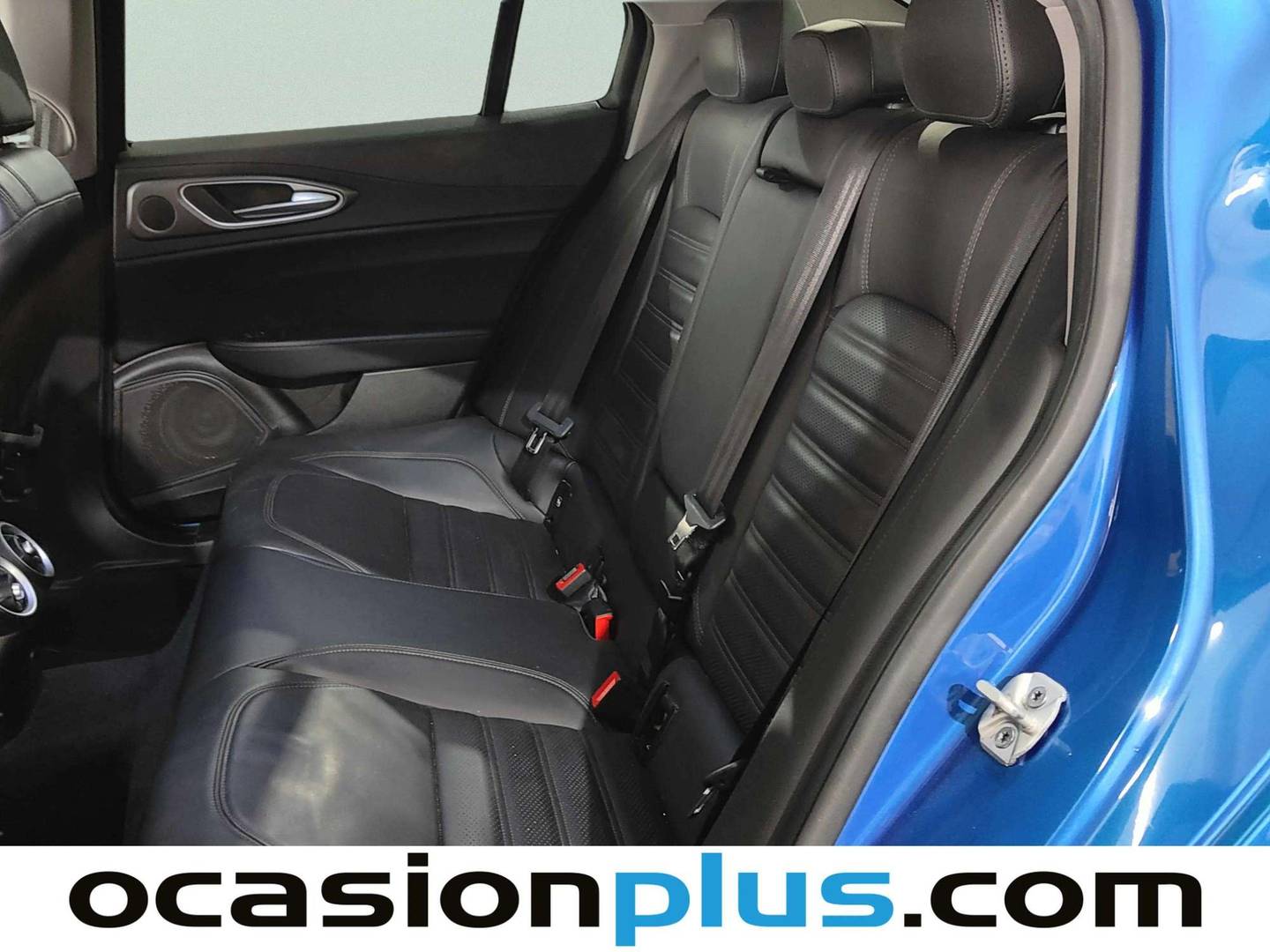 Foto asientos traseros Alfa Romeo Giulia Alfa Romeo Giulia 2.2 JTDM Veloce ATX (210 CV)