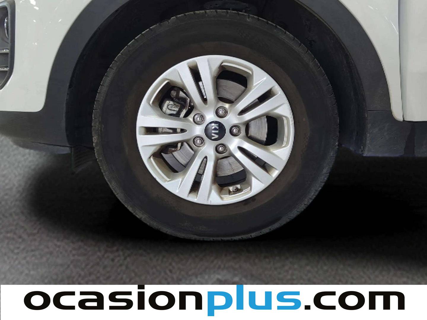Equipamiento del KIA Sportage KIA Sportage 1.6 GDI Concept 4x2 (135 CV)