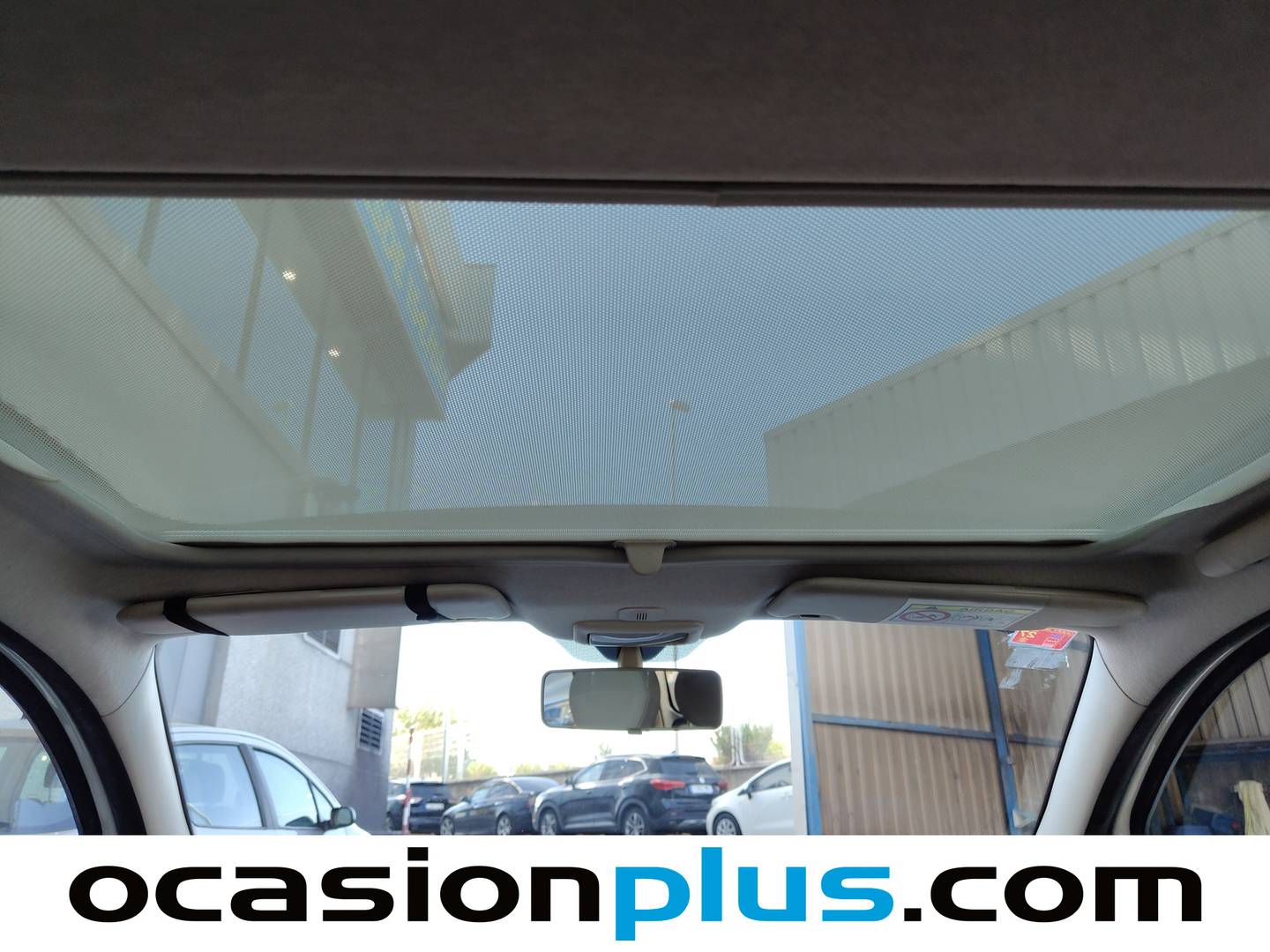 Extras y acabados del Fiat 500 Fiat 500 1.2 8v Lounge (69 CV)