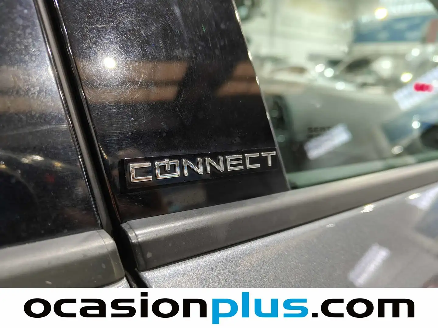 Foto Seat León SEAT León 1.6 TDI S&S Style Connect Plus (110 CV)