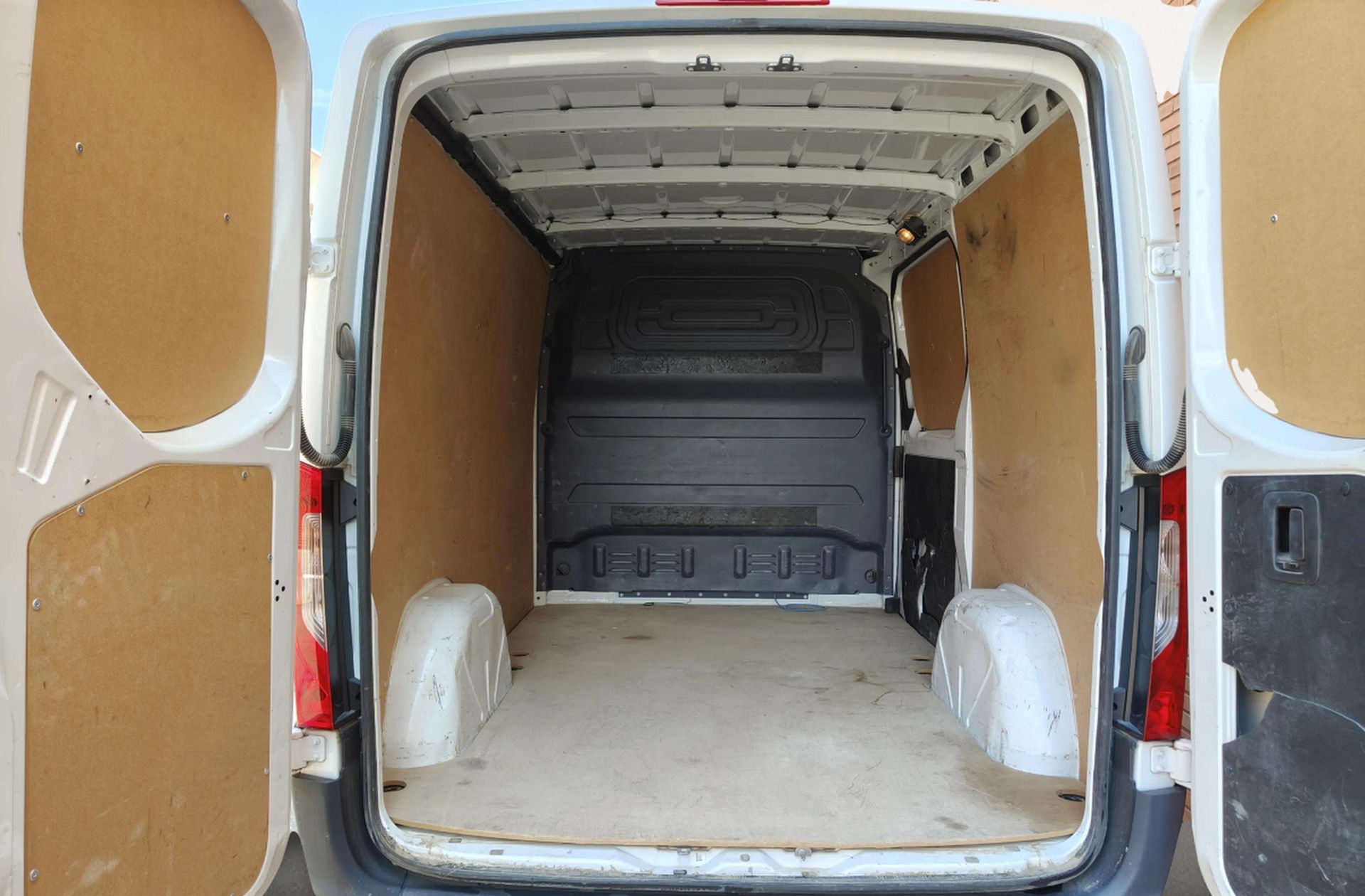 Mercedes-Benz Sprinter Furgon 311 CDI Corto 3.5T - foto 13