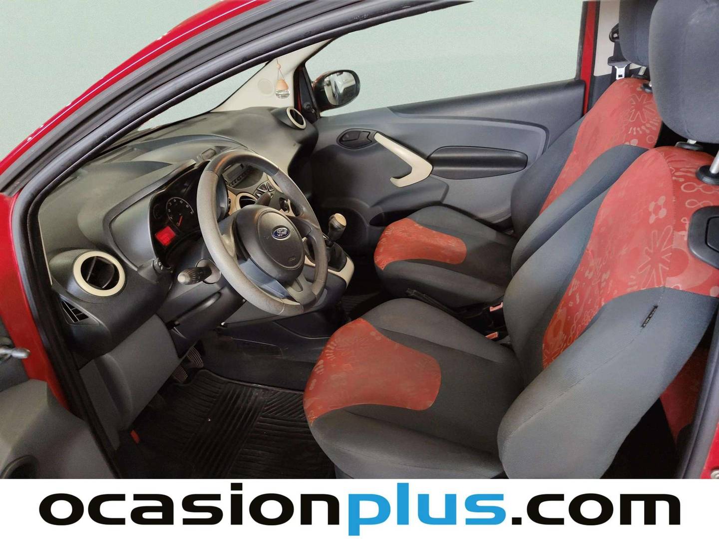 Foto asientos delanteros Ford Ka Ford Ka 1.2 Duratec S&S Trend+ (69 CV)