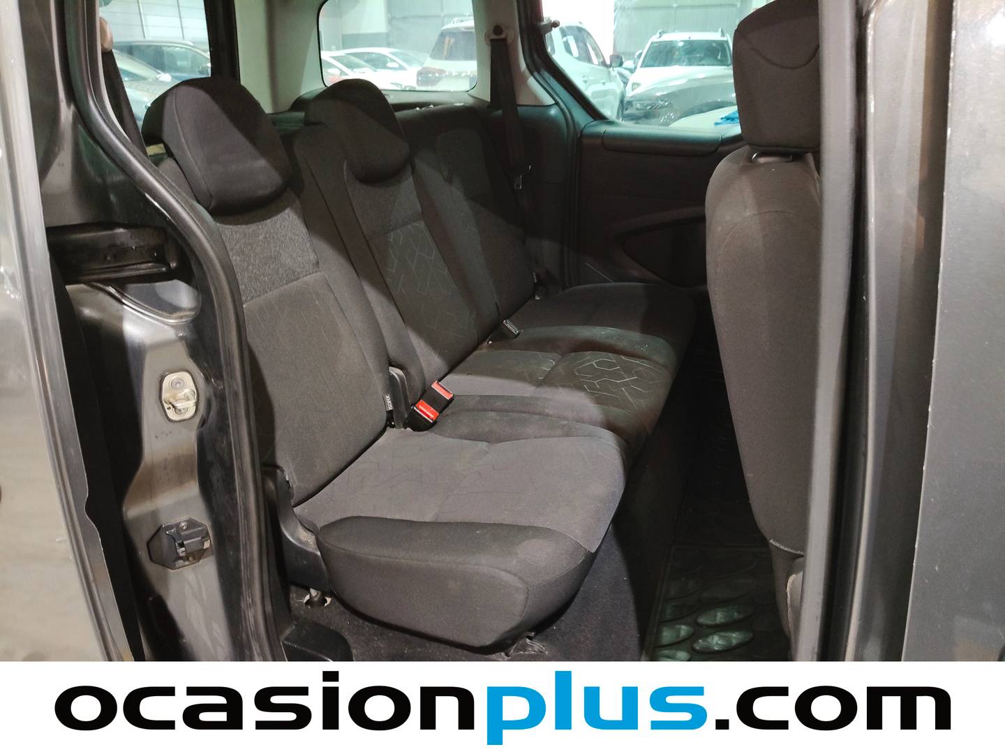 Foto asientos delanteros Peugeot Partner Peugeot Partner Tepee BlueHDi 100 Active (100 CV)