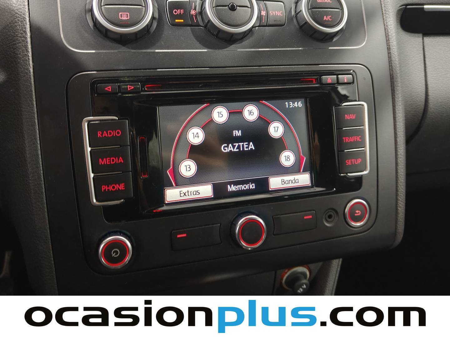 Foto Volkswagen Touran Volkswagen Touran Sport 1.4 TSI (140 CV) DSG