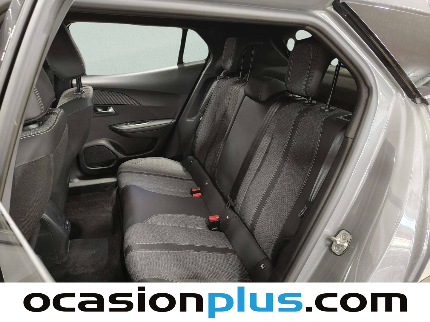 Foto Peugeot 2008 Peugeot 2008 PureTech 100 S&S Allure (100 CV)