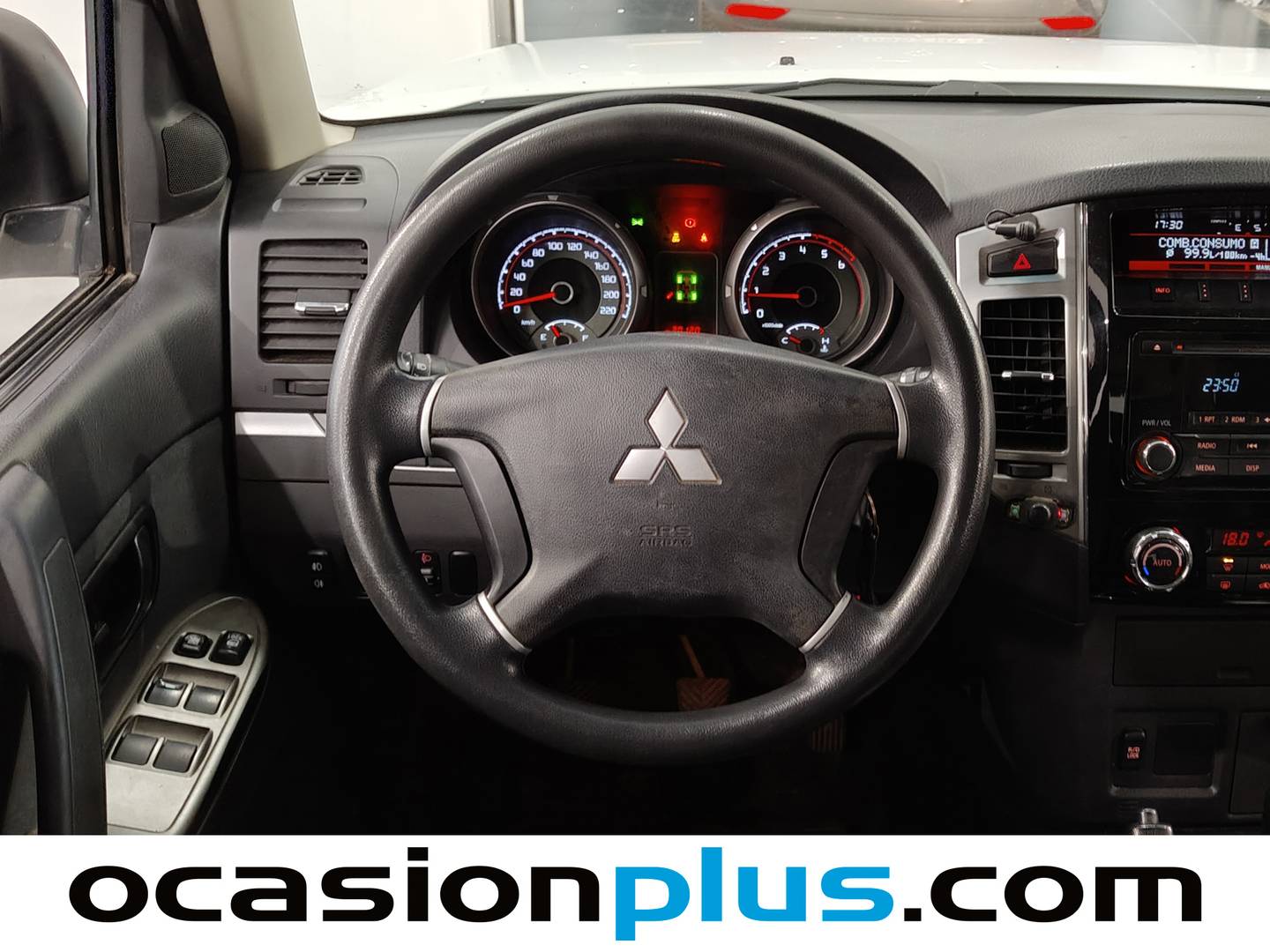 Foto Mitsubishi Montero Mitsubishi Montero 3.2 DI-D Spirit 7 Plazas 4x4 (200 CV)
