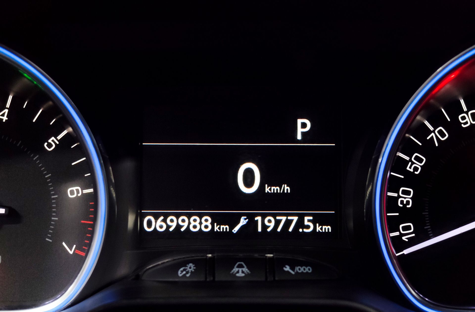 Peugeot 2008 PureTech 110 Allure EAT6 - foto 12