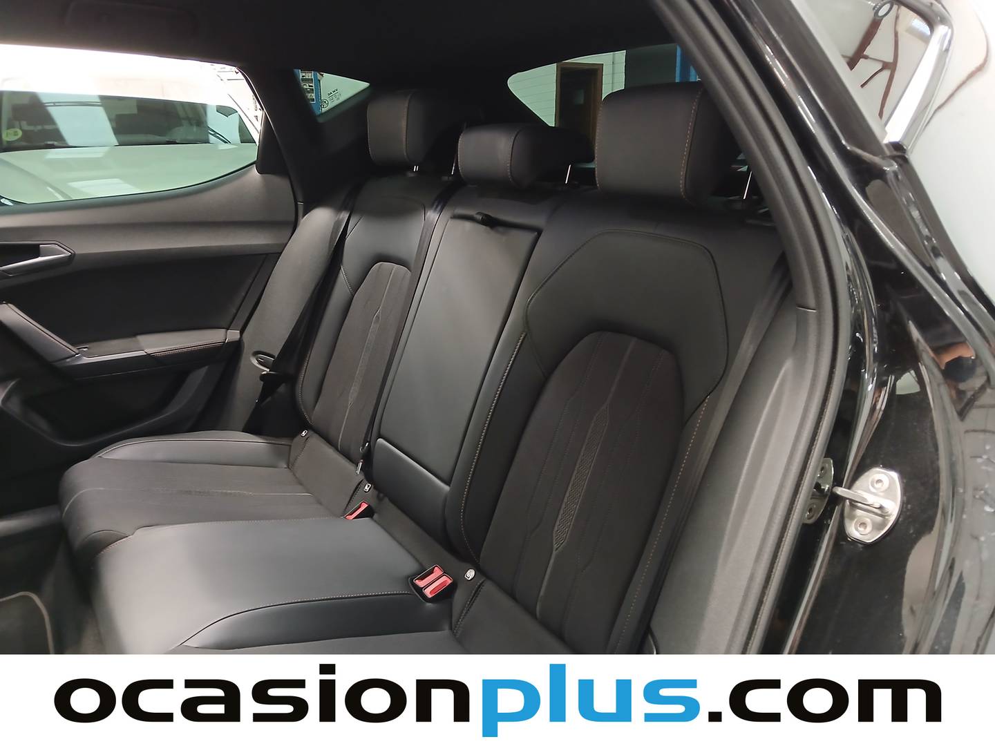 Foto asientos traseros Cupra León Cupra León 1.5 eTSI DSG (150 CV)