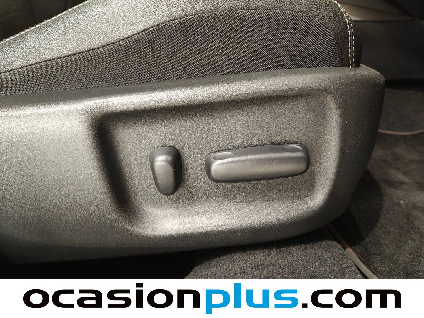 Toyota Avensis Toyota Avensis TS 140 EXECUTIVE MultiDrive (147 CV) gasolina