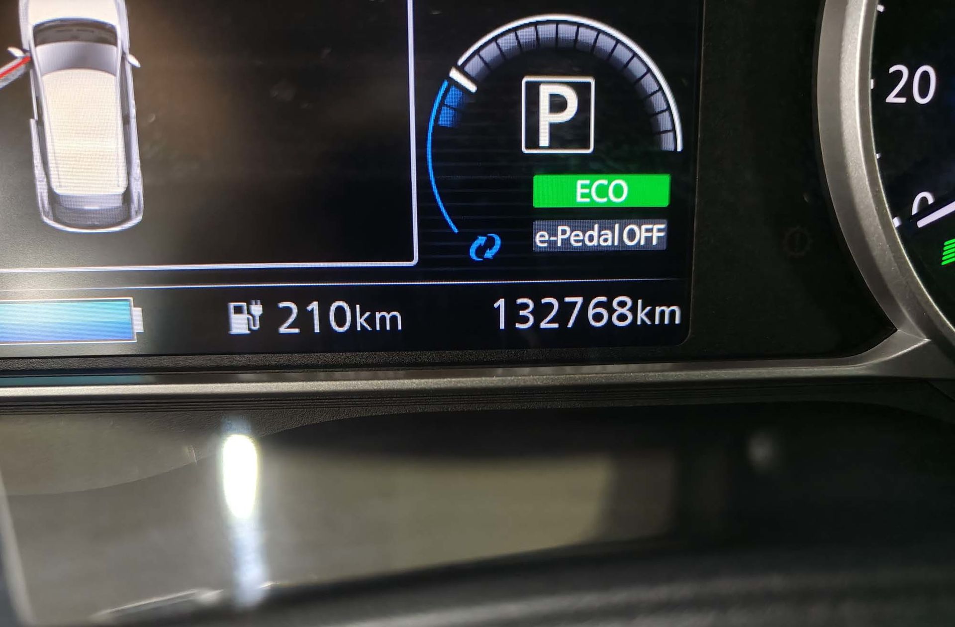 Nissan Leaf 40kWh N-Connecta - foto 9