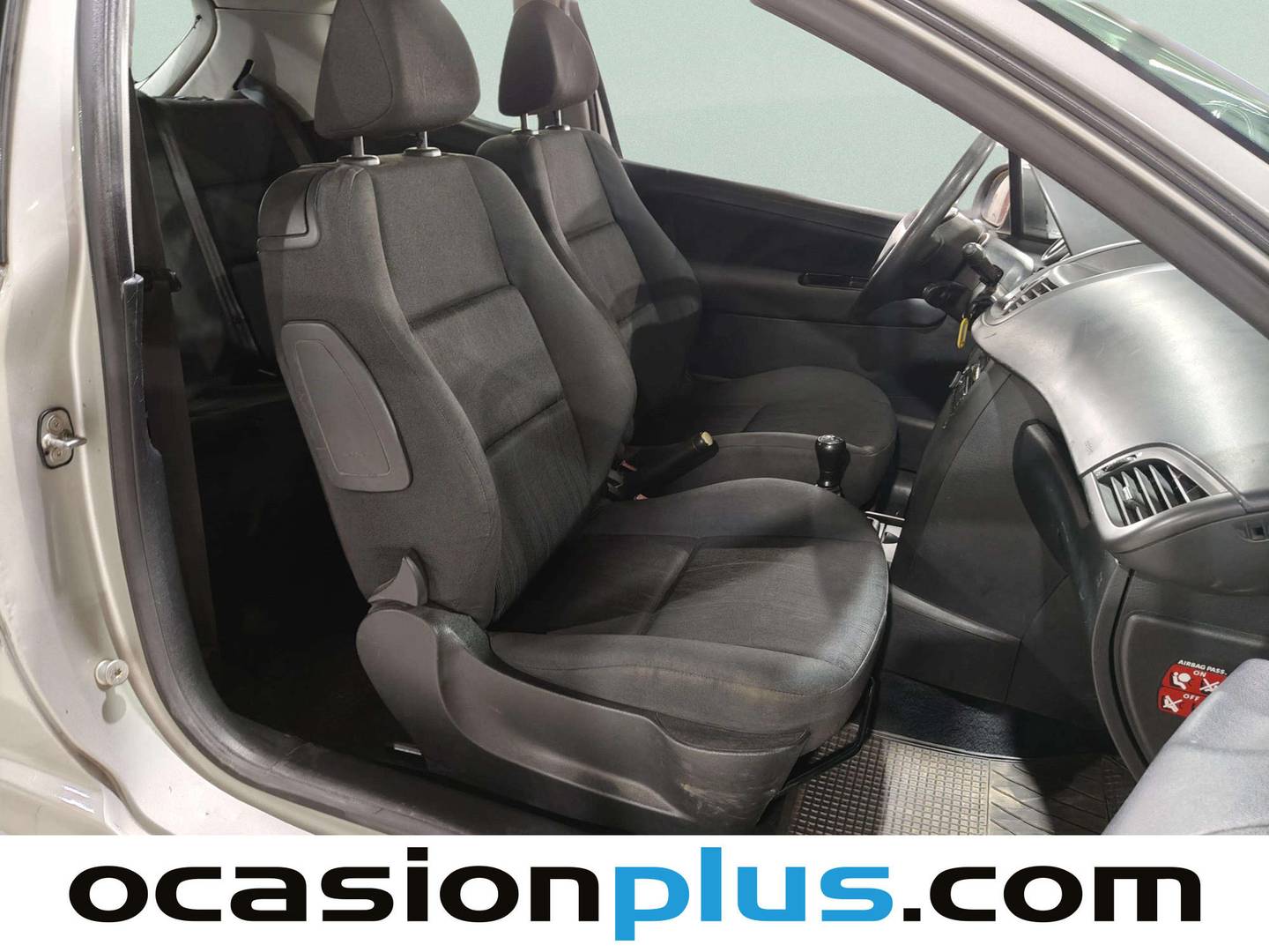 Peugeot 207 Peugeot 207 1.4 Urban (75 CV) al mejor precio