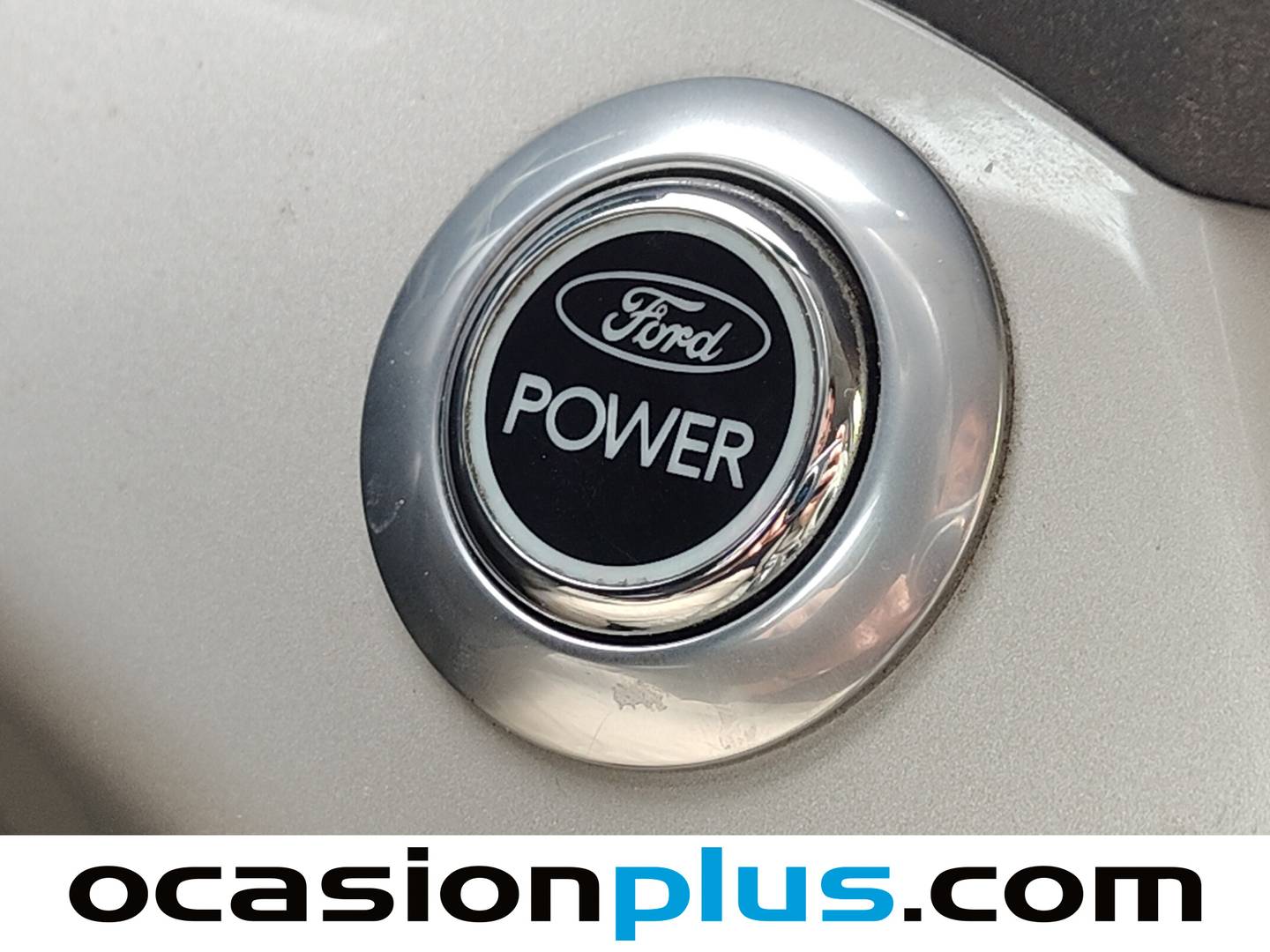 Acabados Ford C-Max Ford C-Max 2.0 TDCI Titanium (140 CV)