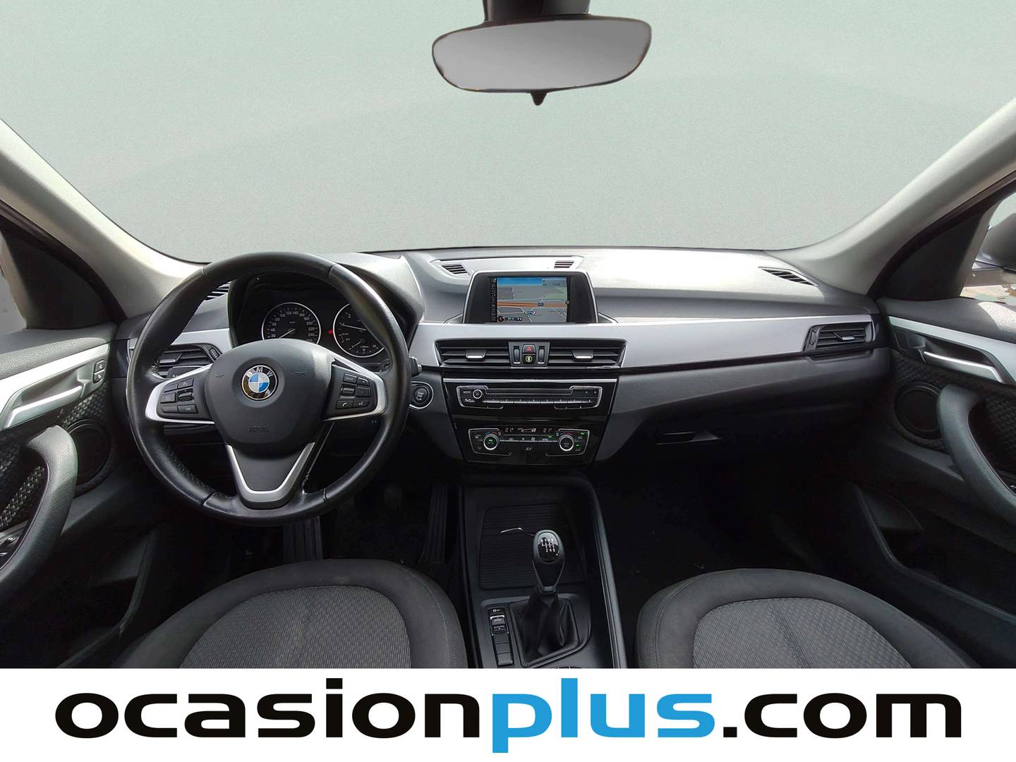 Foto BMW X1 BMW X1 sDrive18i  (136 CV)