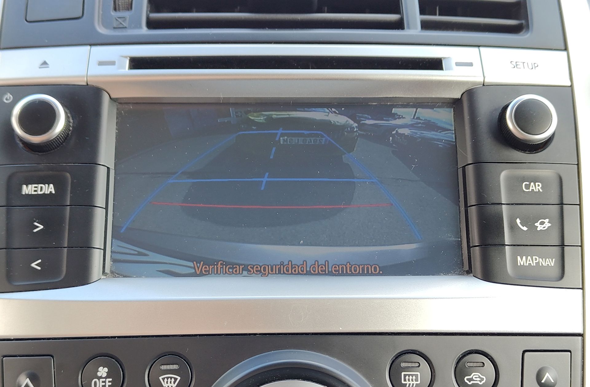Toyota Verso 115D Advance - foto 8