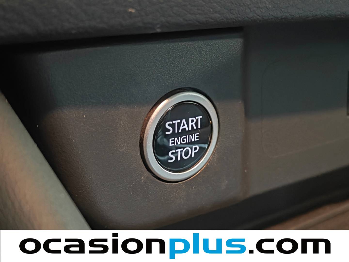 Foto Nissan QASHQAI Nissan Qashqai DIG-T 140 mHEV N-Connecta 4x2 (140 CV)