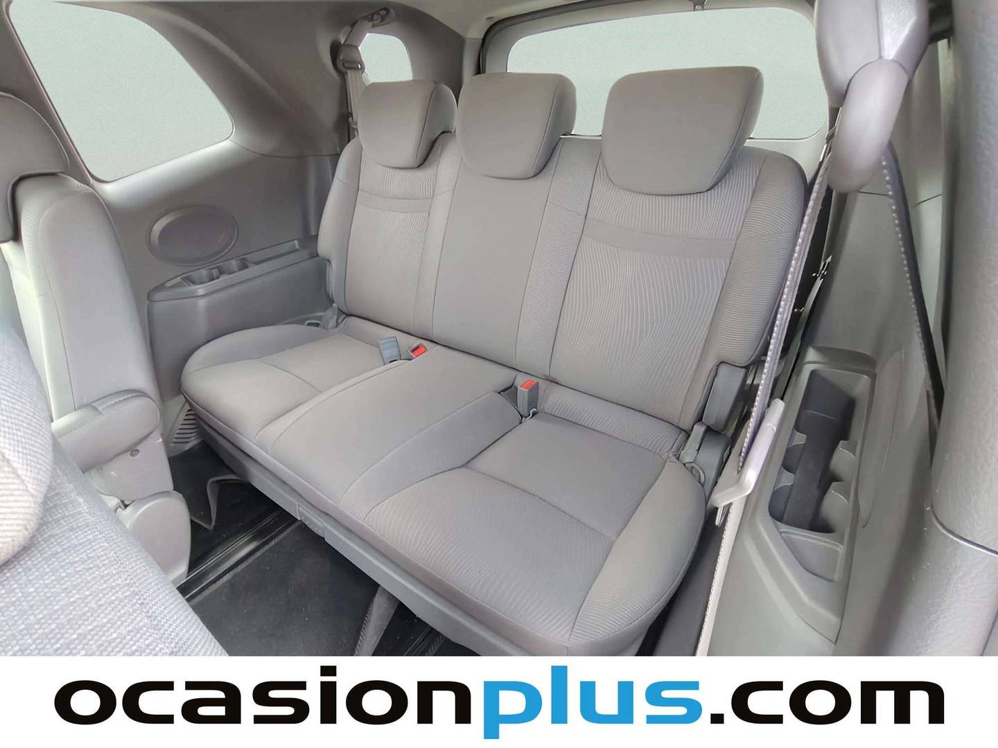 Extras y acabados del SsangYong Rodius Ssangyong Rodius D22T Premium Auto (178 CV)