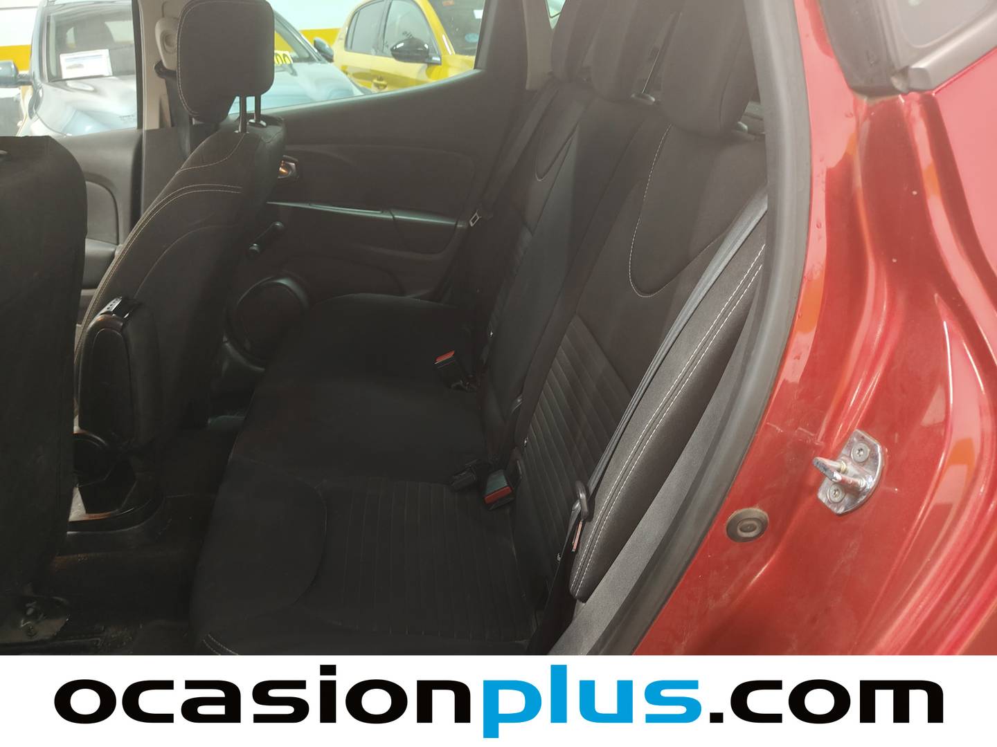 Foto asientos traseros Renault Clio Renault Clio Limited 1.2 (75 CV)