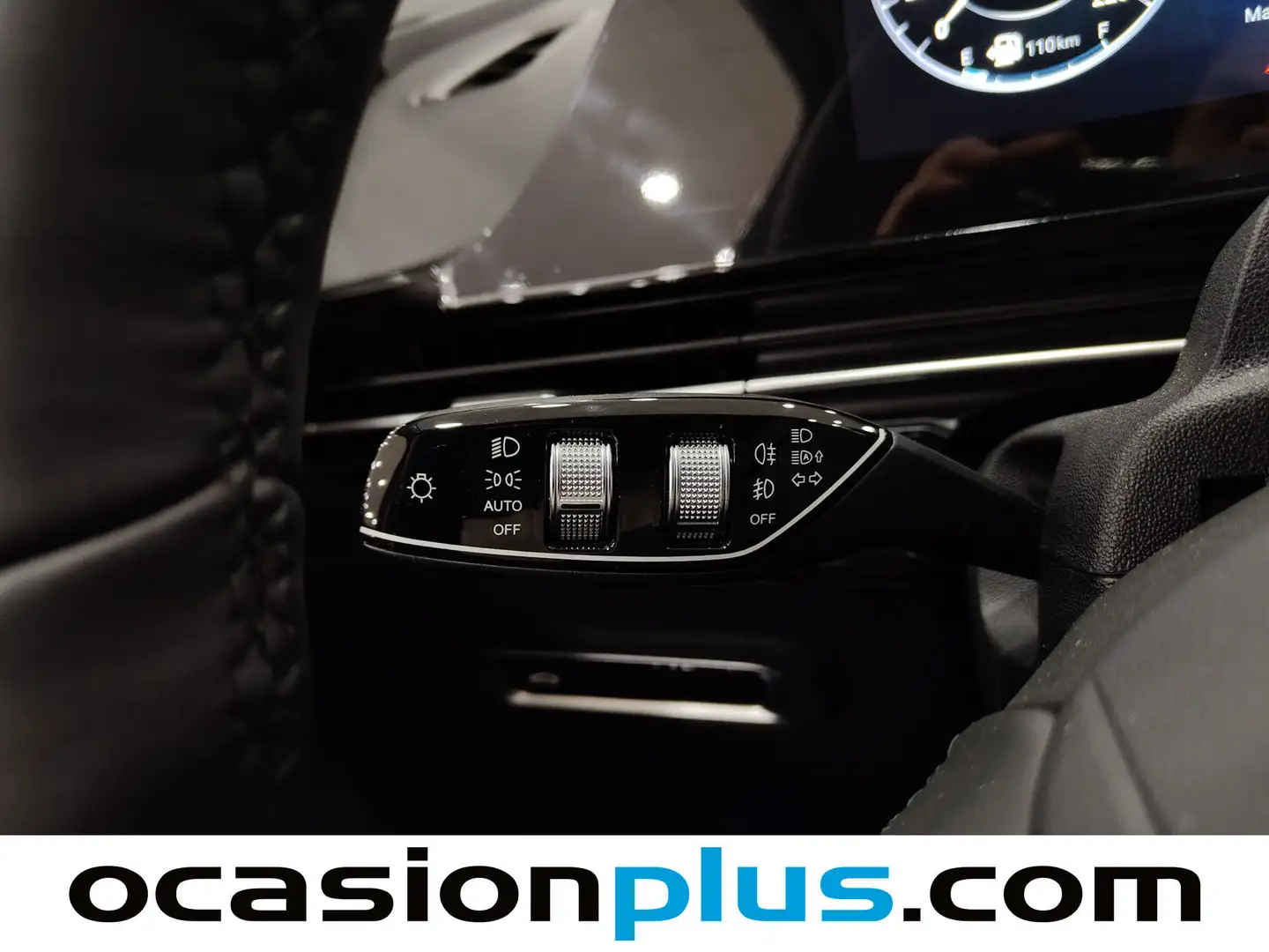 Foto OMODA 5 Omoda 5 1.6 T-GDI Premium DCT (185 CV)