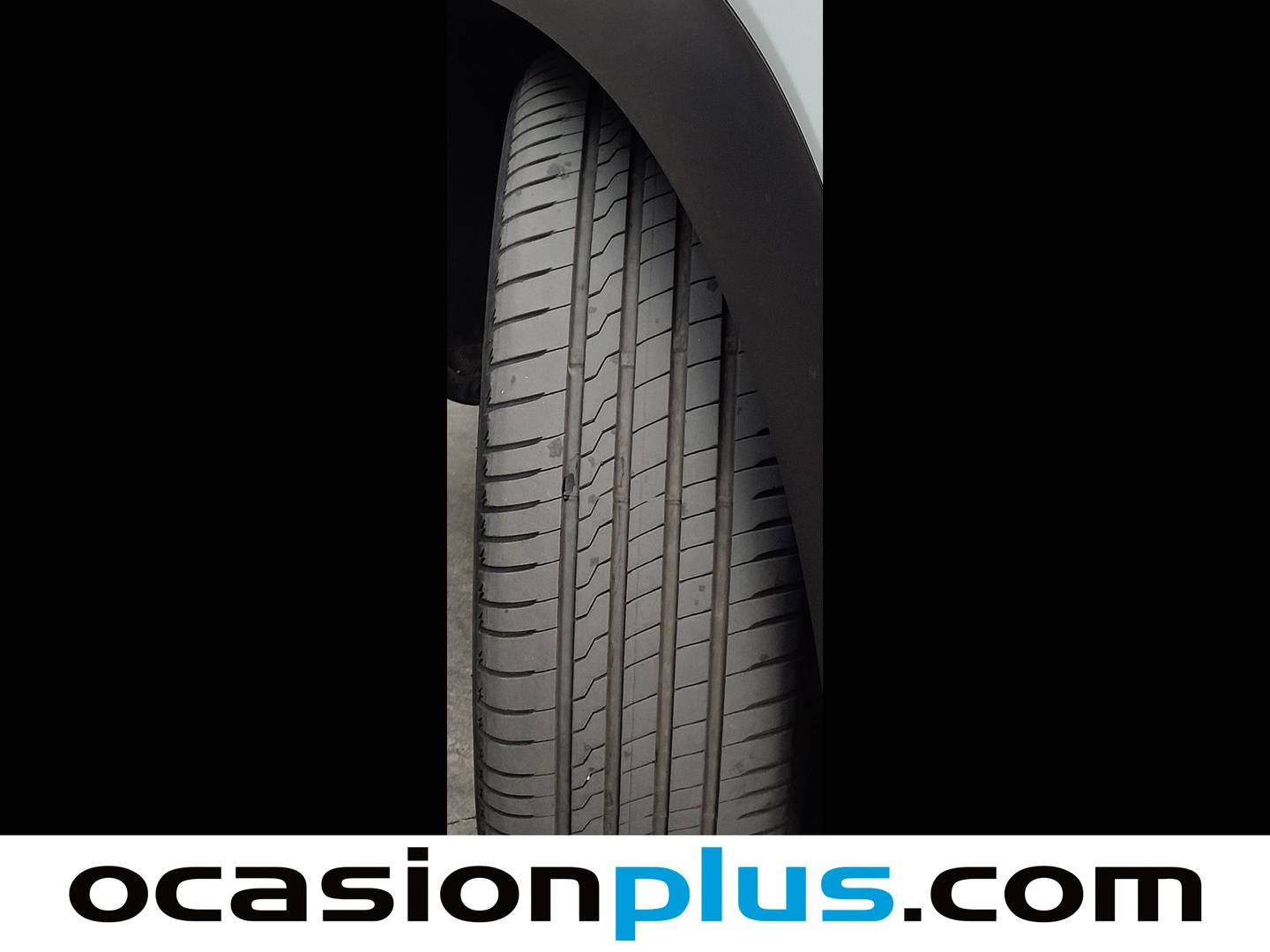 Foto Citroën C3 Aircross Citroen C3 Aircross PureTech 130 Shine Pack EAT6 (131 CV)