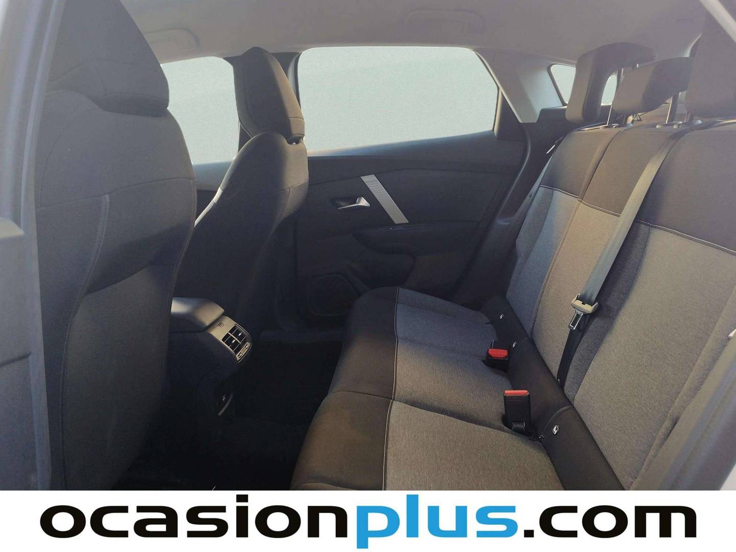 Foto asientos traseros Citroën C4 Citroën C4 BlueHDi 110 S&S Feel (110 CV)