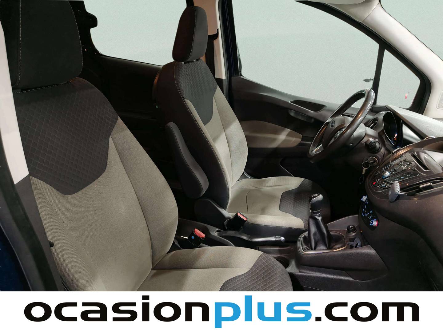 Foto Ford Tourneo Courier Ford Tourneo Courier 1.0 EcoBoost Titanium (100 CV)