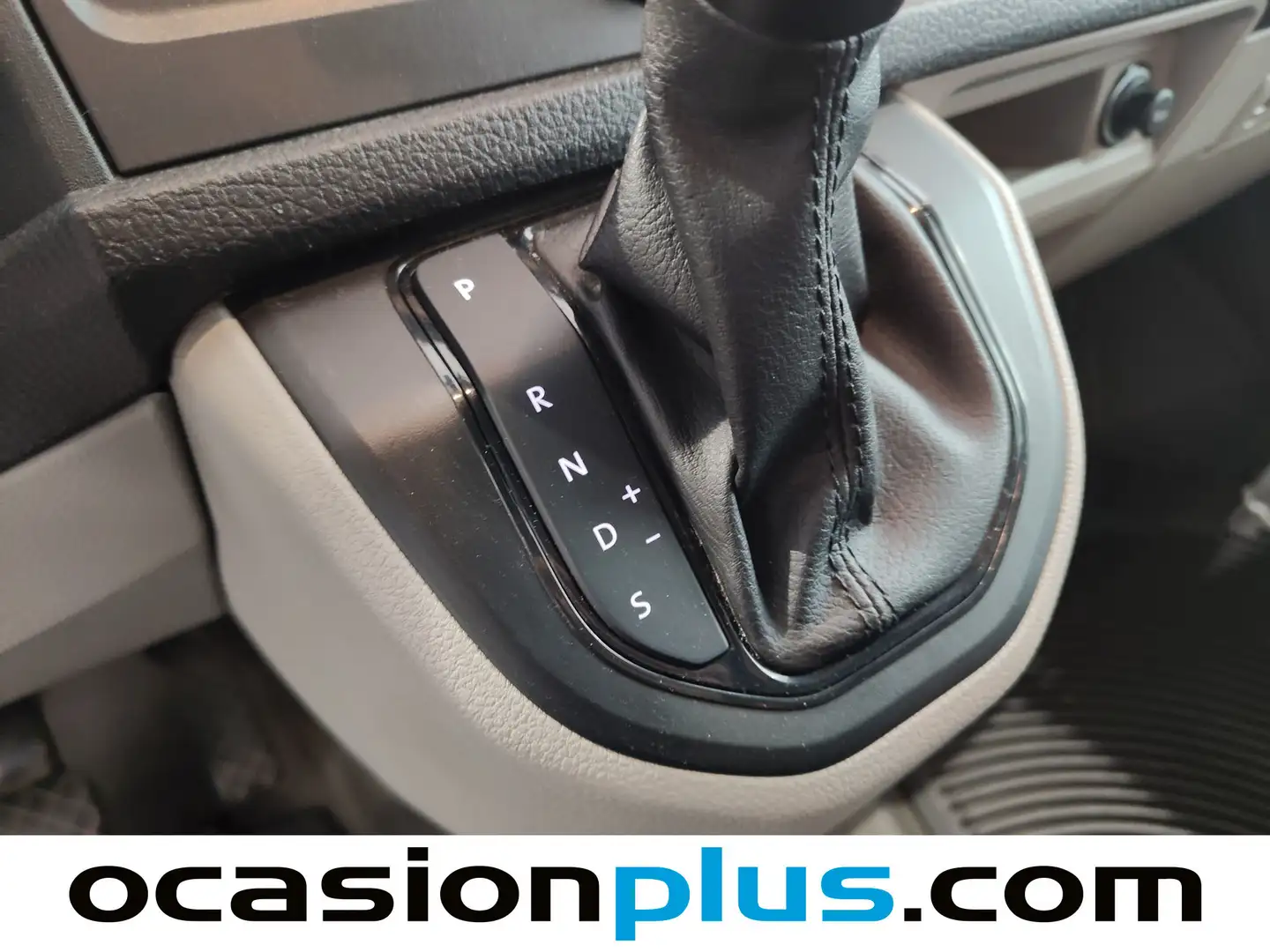 Foto Volkswagen Caravelle Volkswagen Caravelle 2.0 TDI BMT(150 CV) DSG