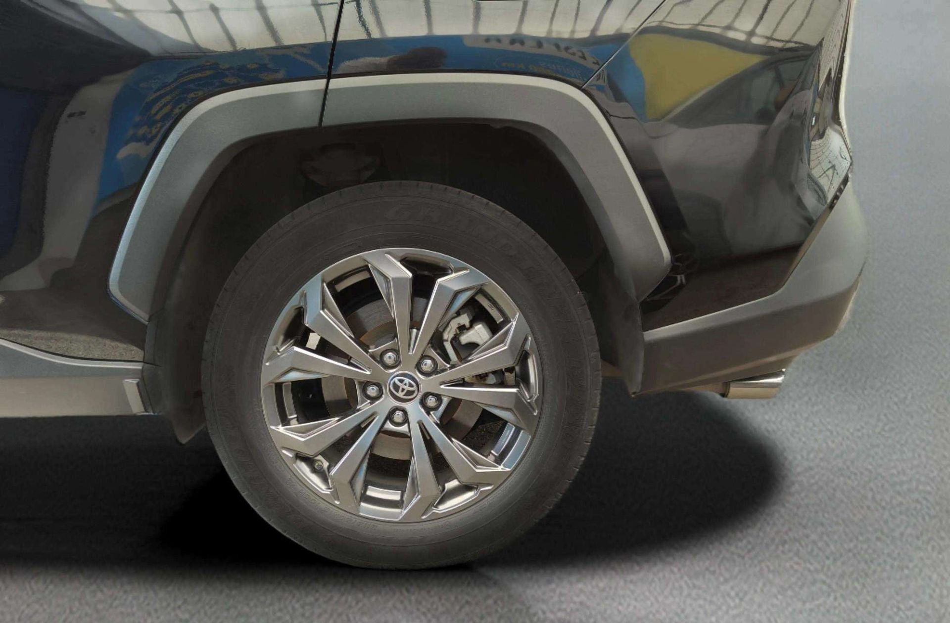 Toyota RAV4 2.5l hybrid Advance - foto 40