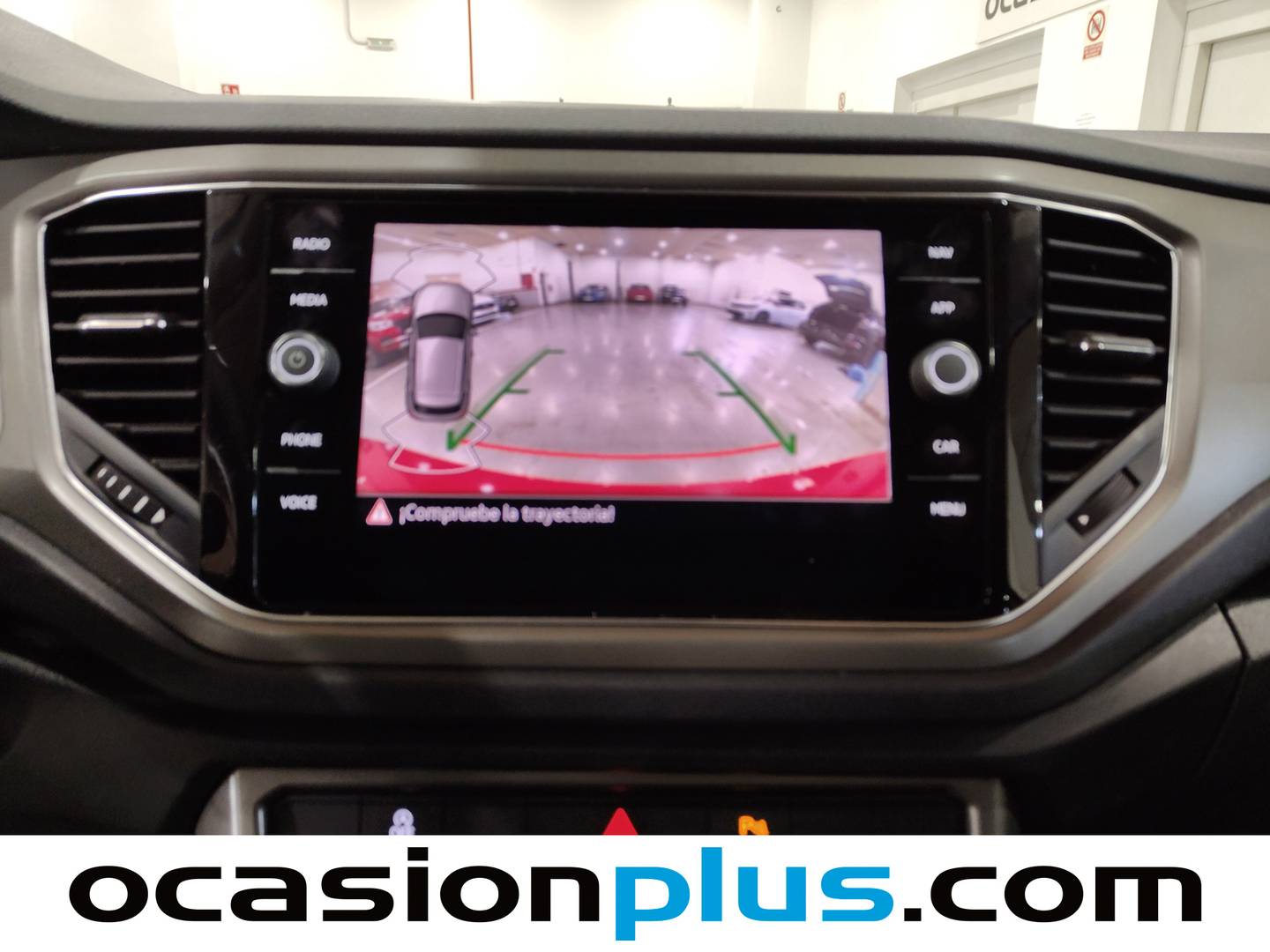 Foto Volkswagen T-Roc Volkswagen T-Roc Advance R-Line 1.0 TSI (110 CV)